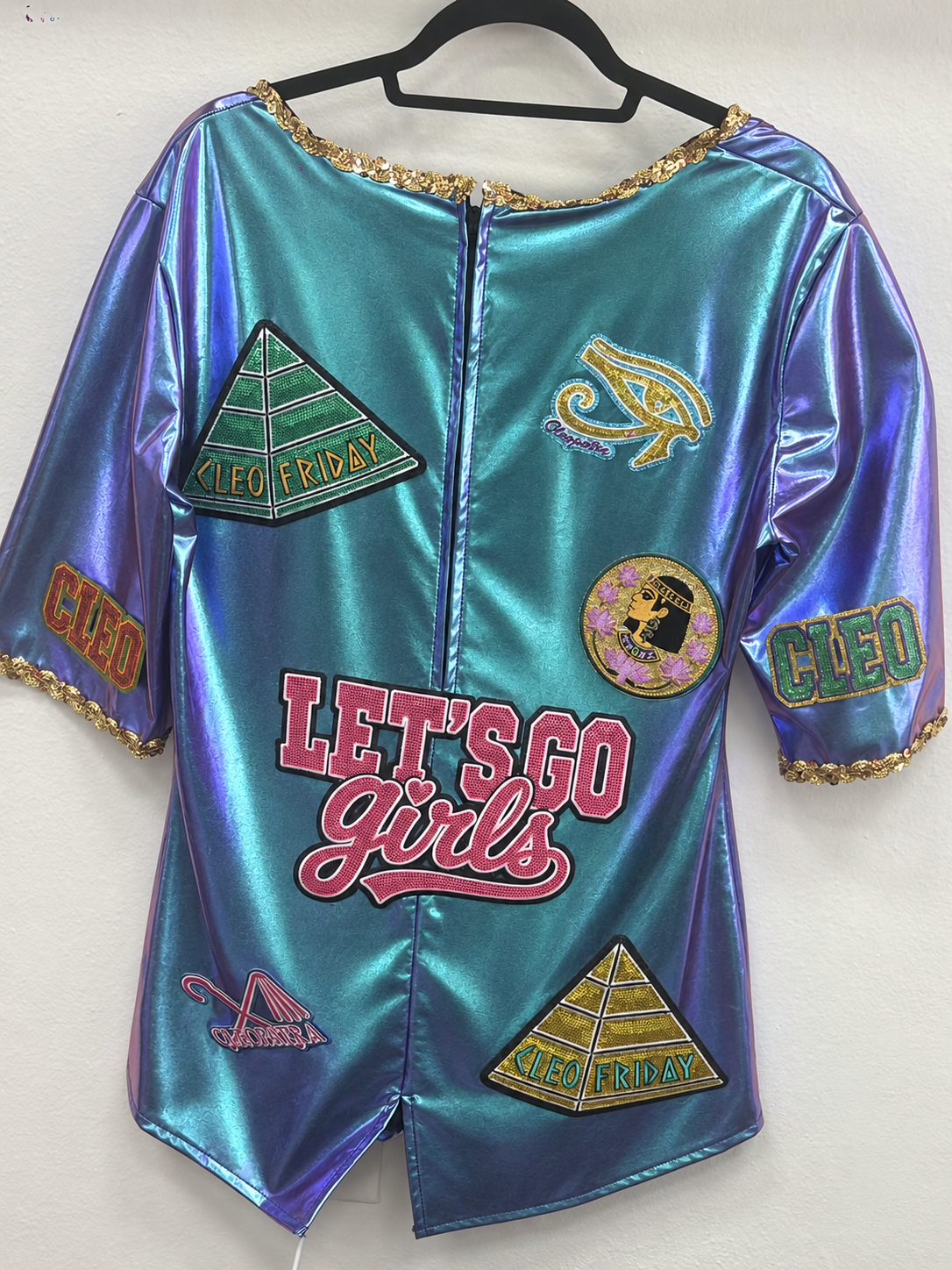 Cleo Friday Pyramid- Turquoise
